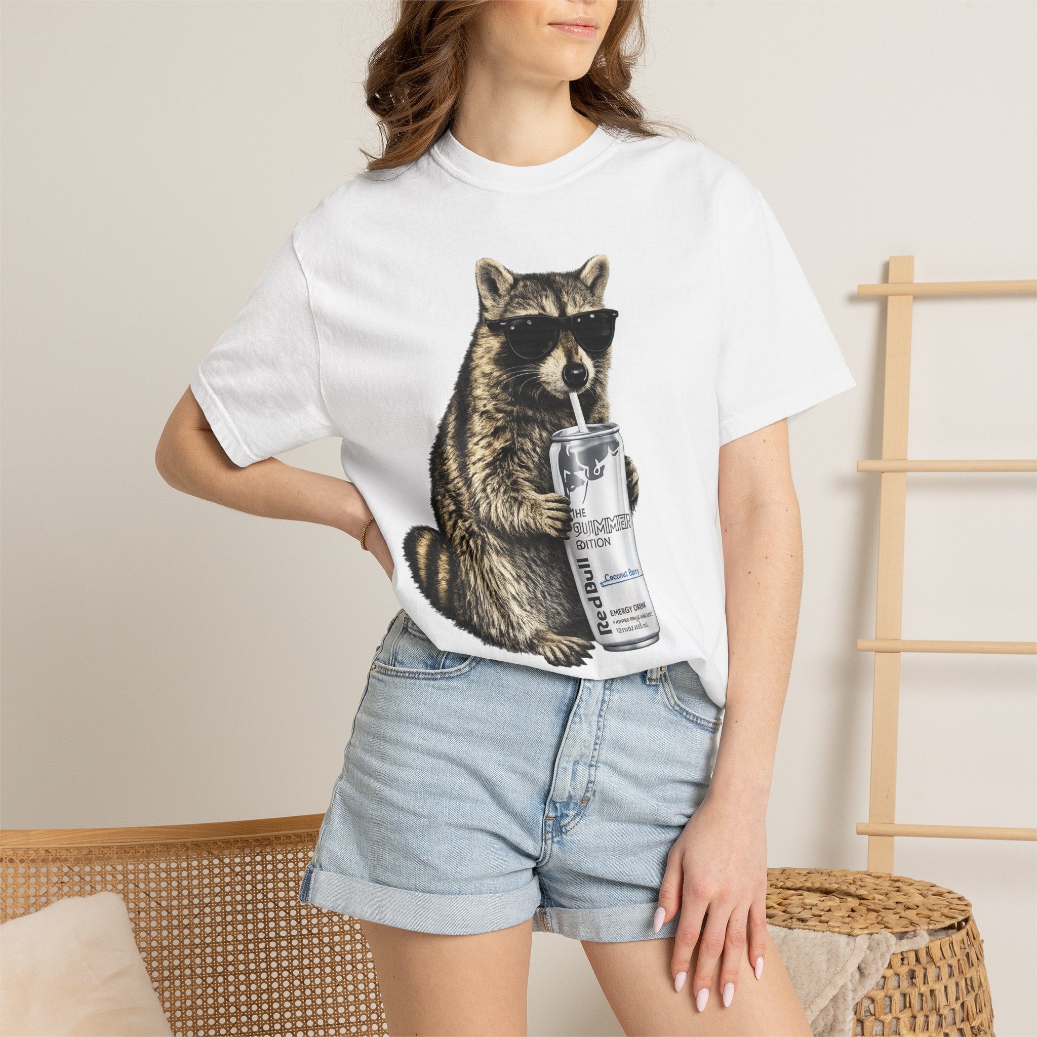 T-Shirt - Graphic Tee