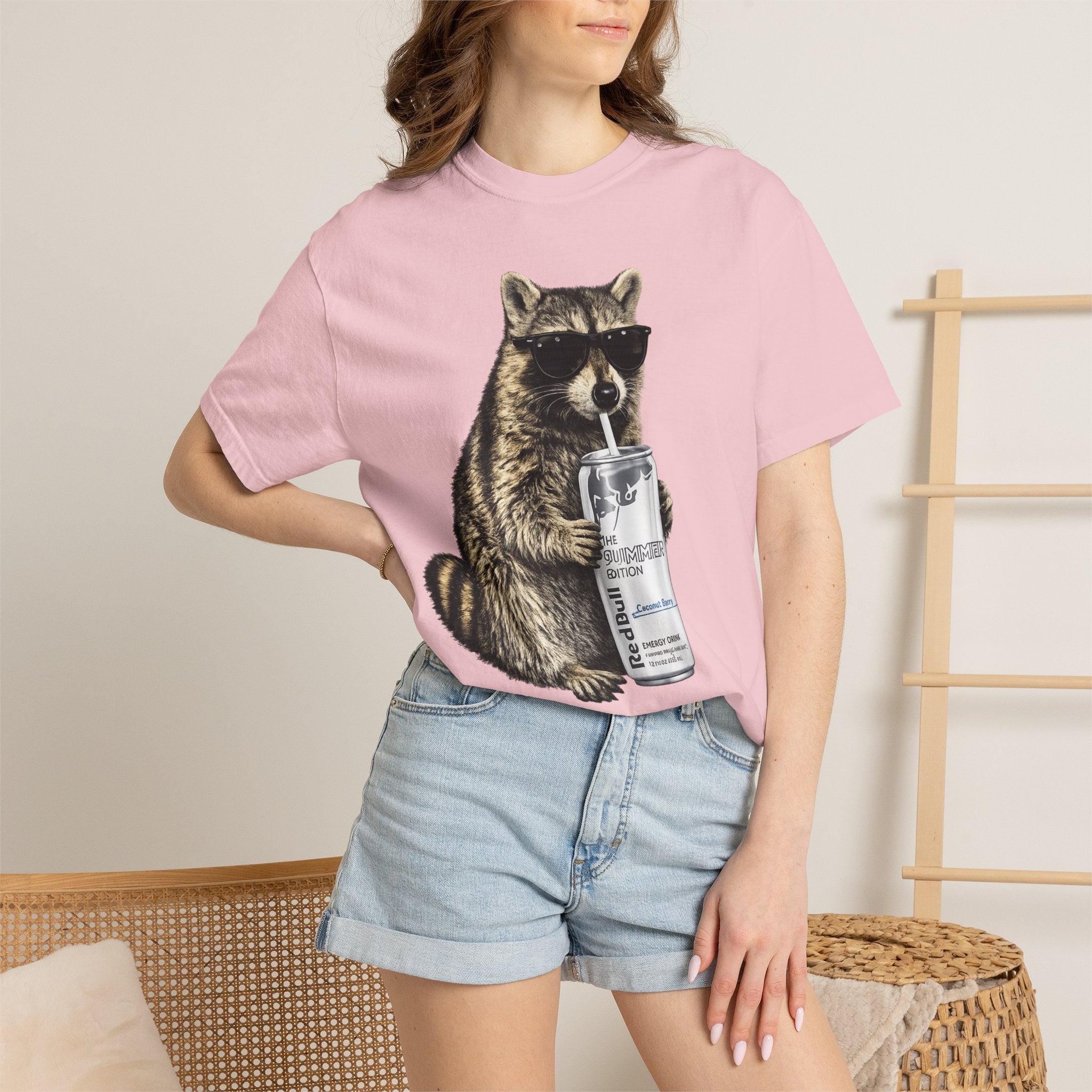 T-Shirt - Graphic Tee
