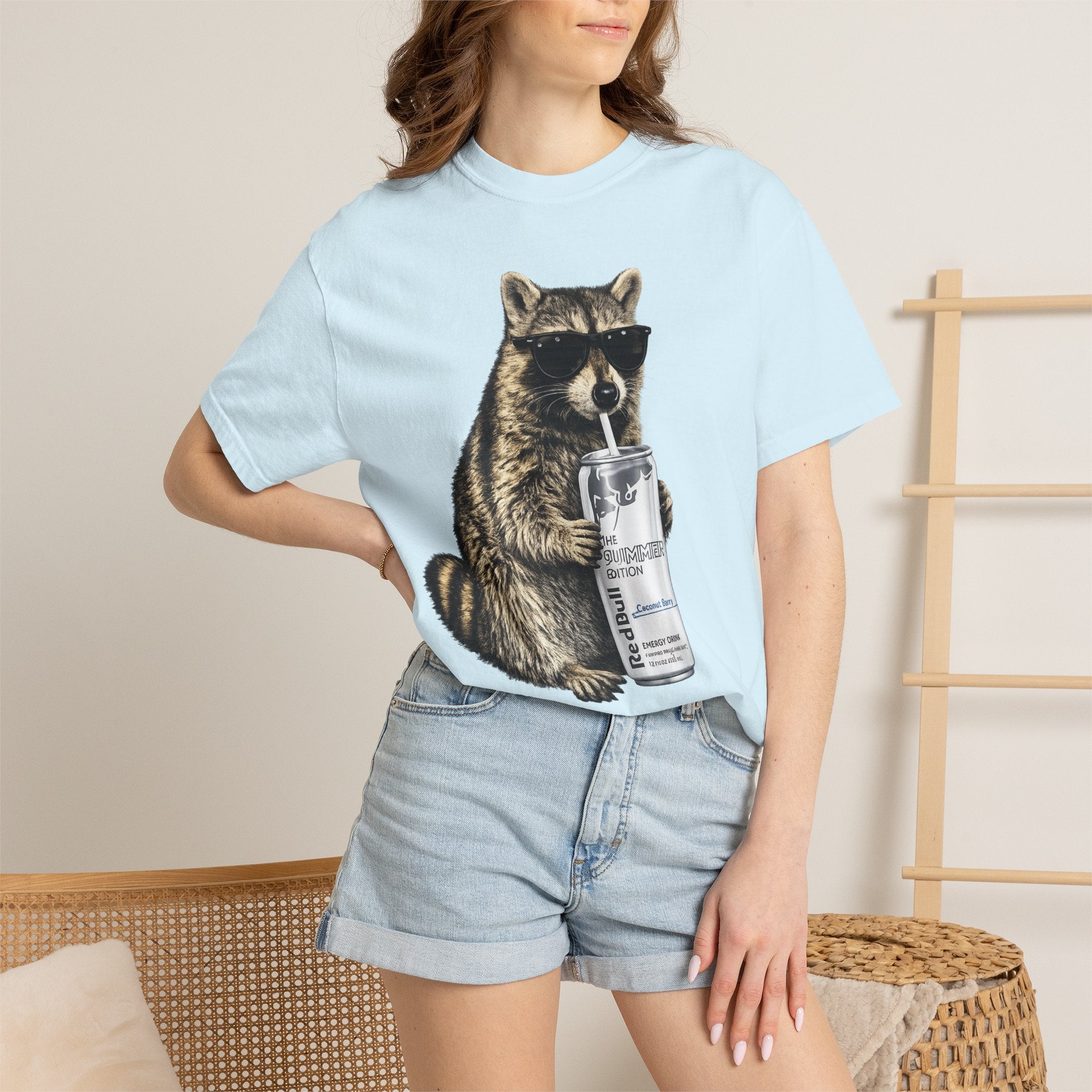T-Shirt - Graphic Tee