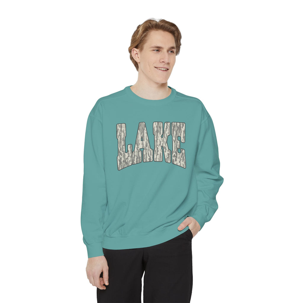 Lake Woodgrain Sweatshirt