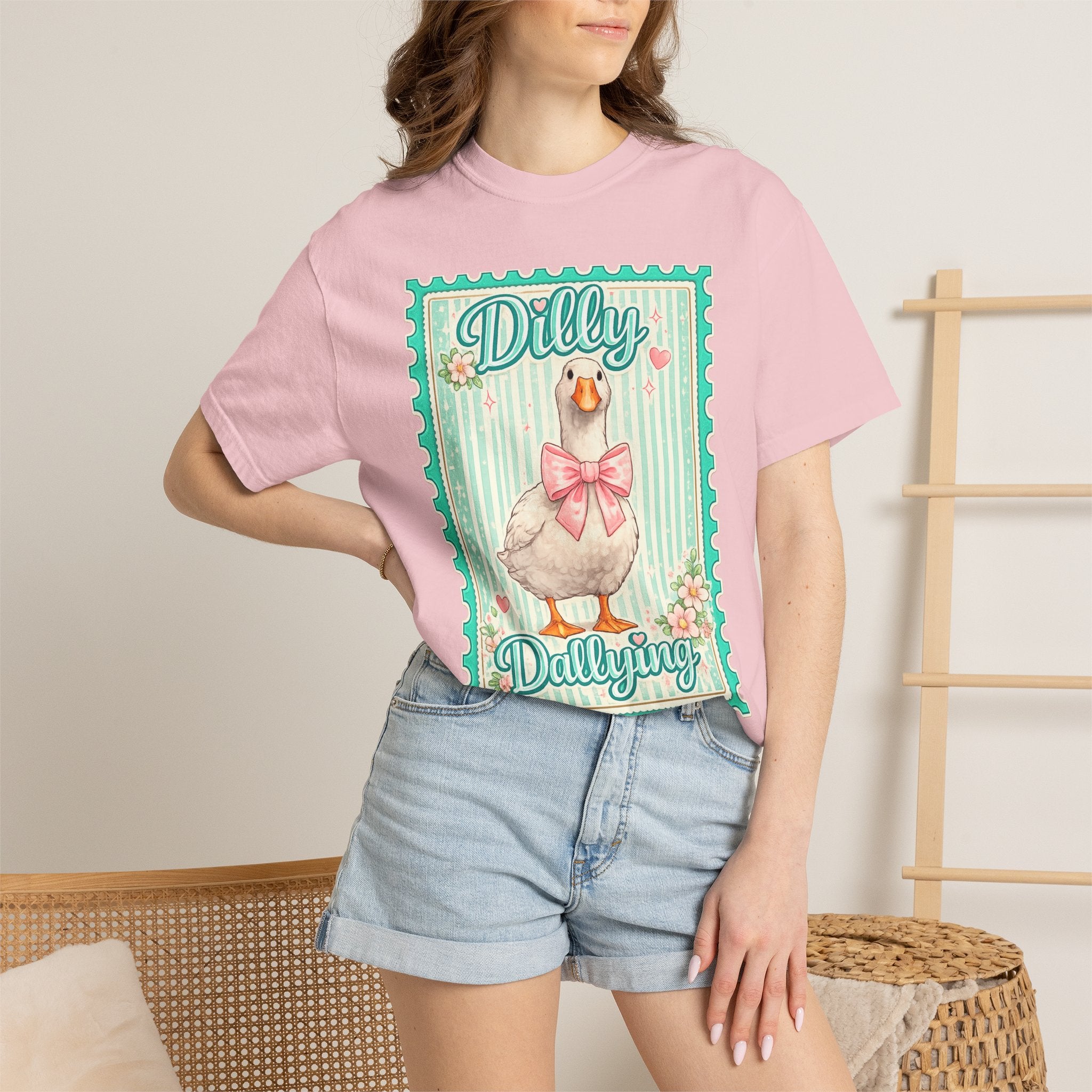 Dilly Dallying Goose Vintage-Style Graphic T-Shirt