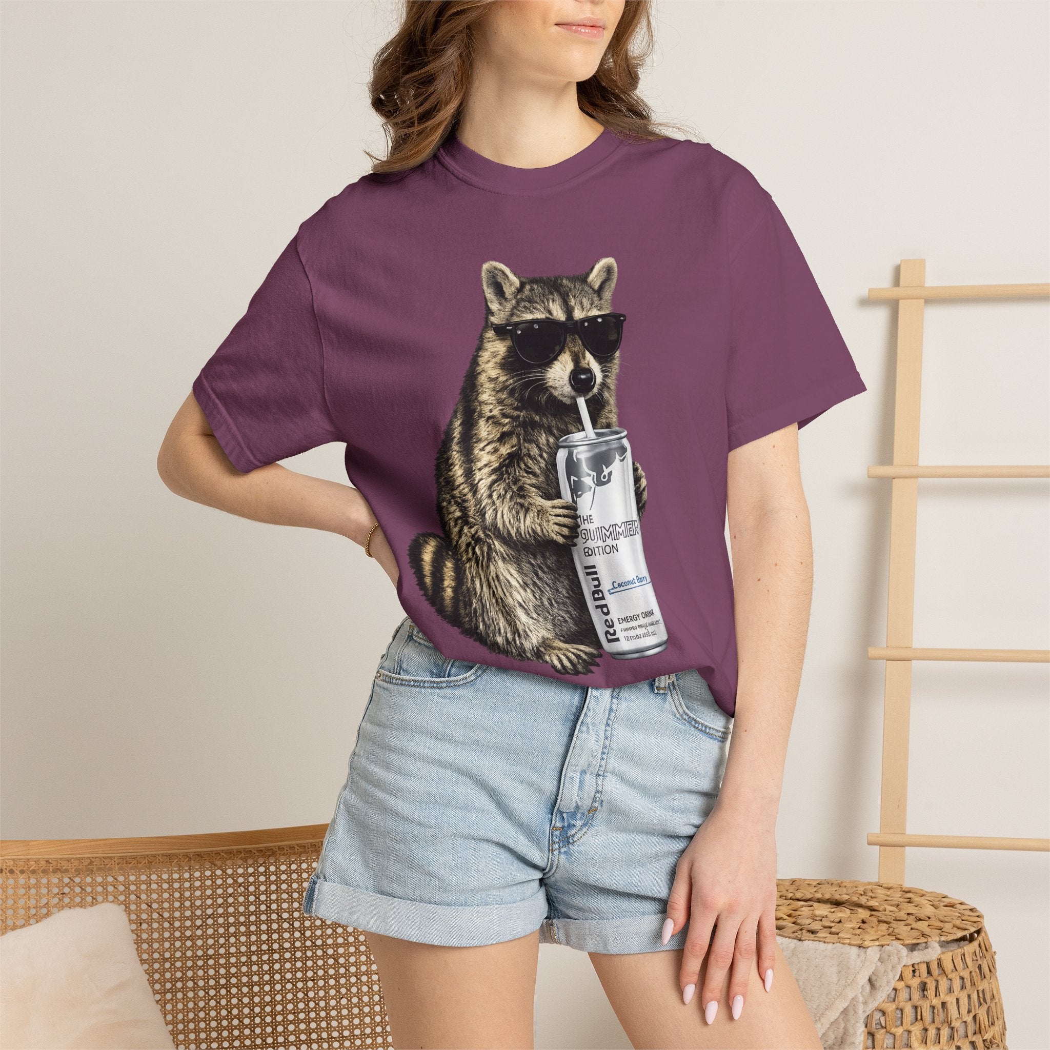 T-Shirt - Graphic Tee
