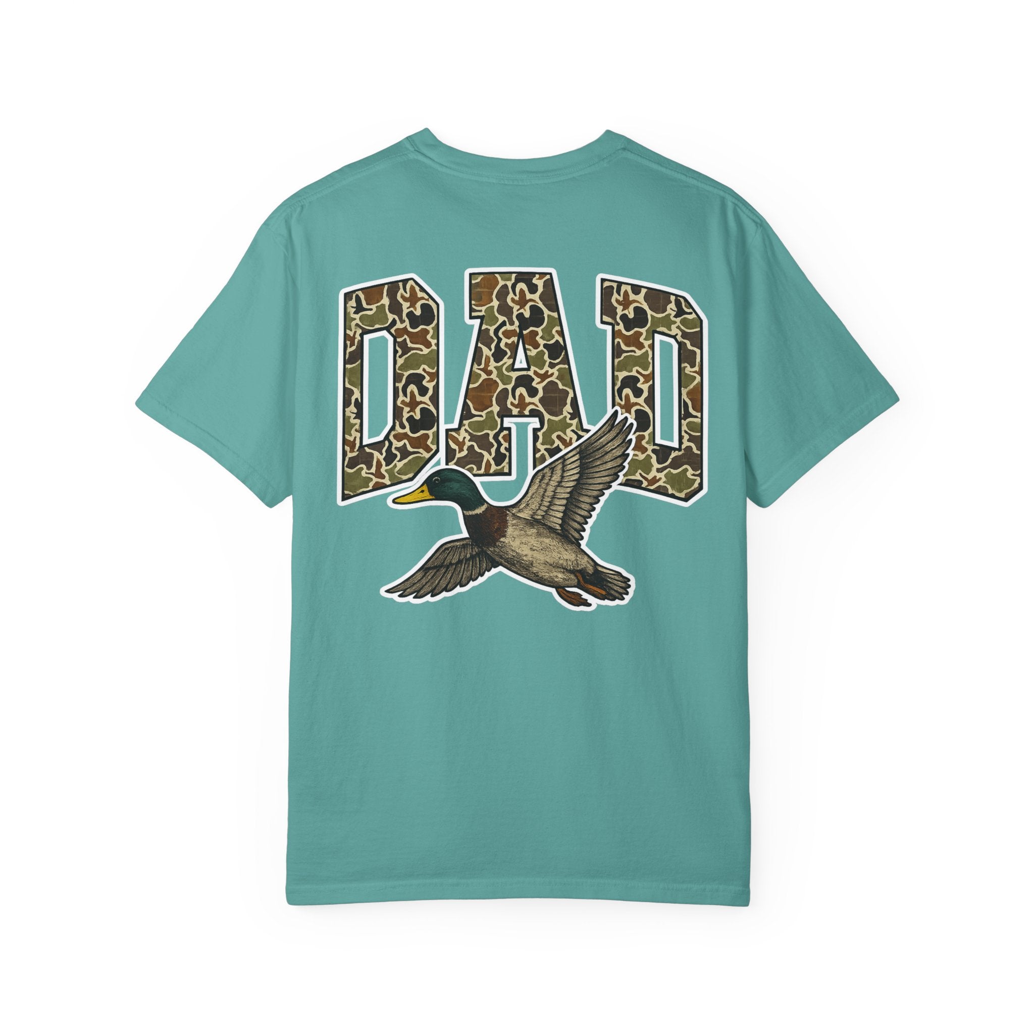 Dad Duck Hunting Tee — Camo 'DAD' Graphic T-Shirt for Fathers